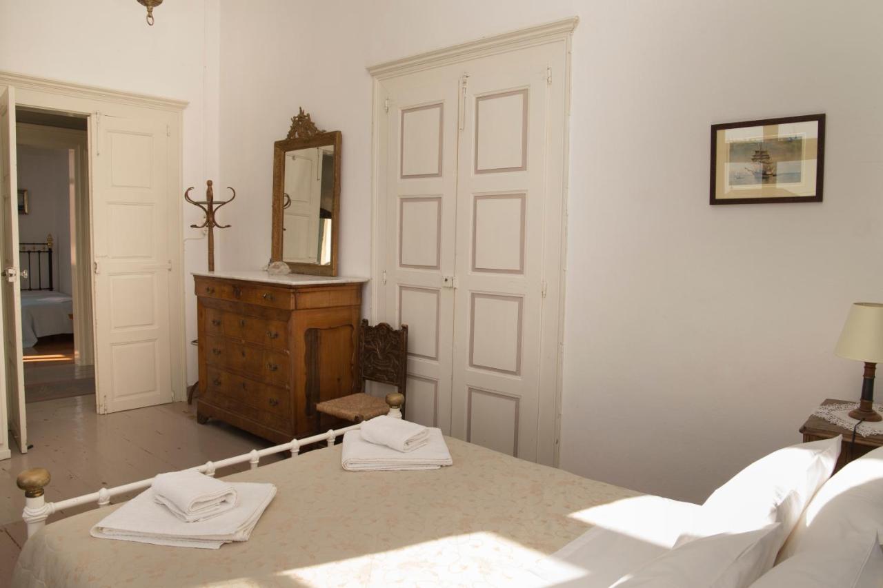 1861 Mansion Spetses Villa Eksteriør billede